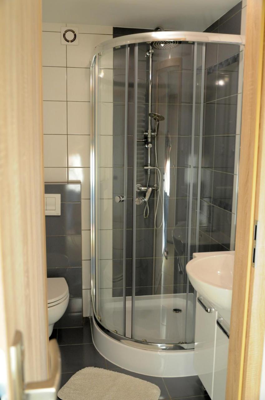 Gosciniec Kaszubski Homestay Białogóra 外观 照片