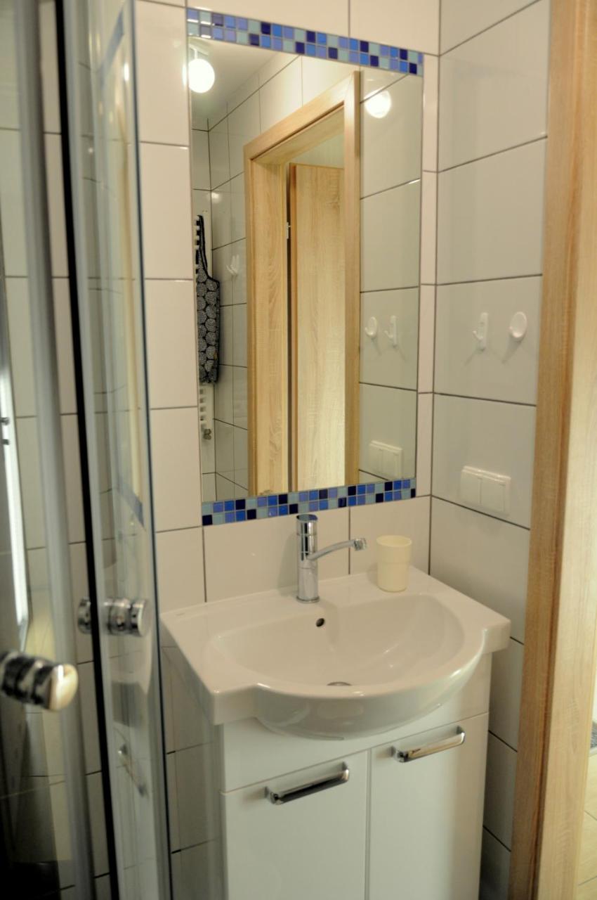 Gosciniec Kaszubski Homestay Białogóra 外观 照片