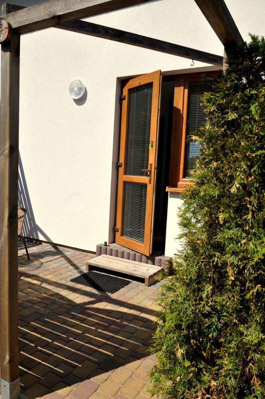 Gosciniec Kaszubski Homestay Białogóra 外观 照片